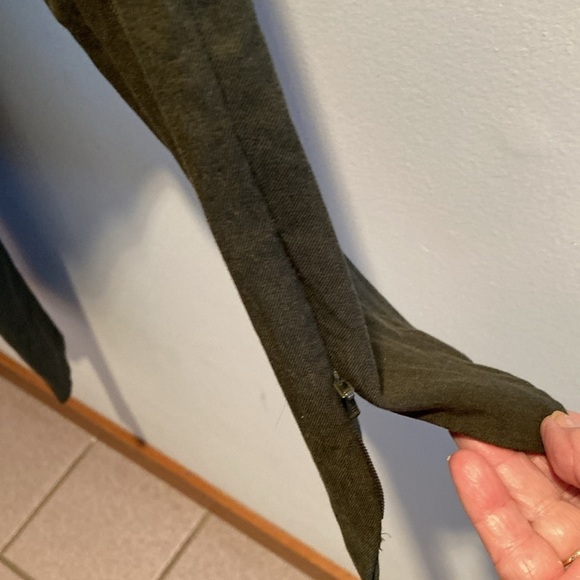 BANANA REPUBLIC pants - Picture 4 of 8